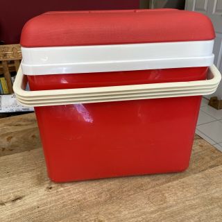 Vintage Curver Cool Box Picnic Red & White Picnic Box Camping 17” X 16” X 10”