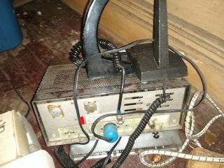 Vintage Courier 23 CB Base Station Tube Radio early 60s Powers On with 2 Mics 2