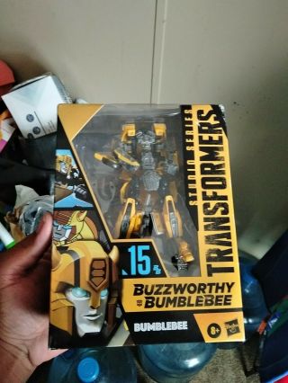 Transformers Studio Series Buzzworthy Bumblebee And Charlie 15 Hasbro
