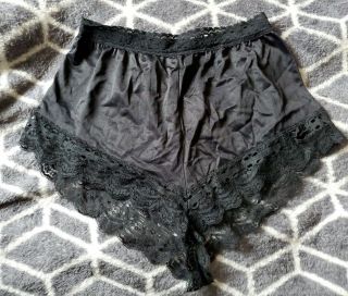 Vintage Olga Tap Black Lace Panties Silky Nylon Sz M