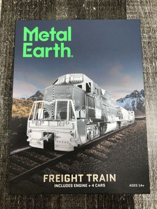 Fascinations Metal Earth Freight Train Set Diesel Engine & 4 Cars 3d Model Kit