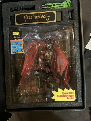 Mcfarlane Toys Kickstarter Classic Spawn Autographed W/ Comic And Accessories