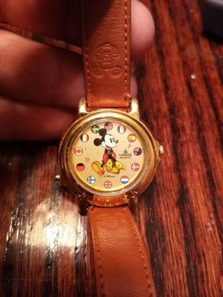 Vintage Disney Lorus Mickey Mouse Musical Watch It 
