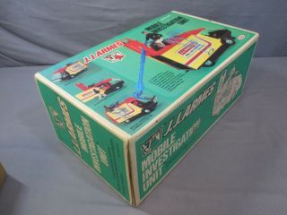 J.  J.  Armes MOBILE INVESTIGATION UNIT Factory IDEAL Toy Corp Vintage 1976 2