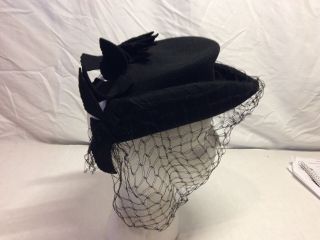 Unique Vintage Merrimac Black 100 Wool Ladies Hat/headpiece With Black Netting
