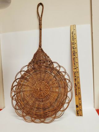 Vintage Woven Wooden Wicker Rug Beater Swatter Rustic Farmhouse,  Mcm L@@ky 24 "