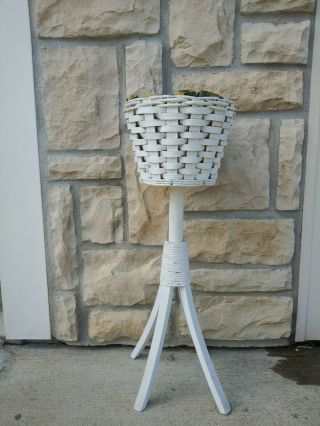 Vintage White Wicker Rattan Basket Planter Plant Stand Holder