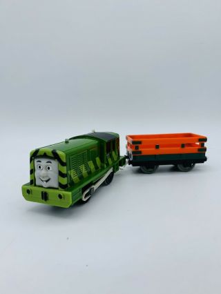 Motorized Salty’s Green Coat Of Paint W/ Empty Car Thomas & Friends Trackmaster