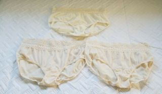 Vintage Olga Secret Hug Half - Pant Panties Bikini W Lace Beige L 38 - 40 "