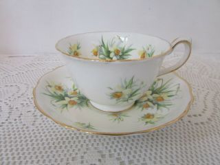 Vtg Hammersley Bone China Teacup And Saucer Daffodil Gold Rimmed England