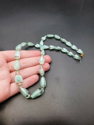 Vintage Antique 1930s Satin Glass Necklace