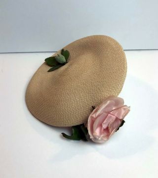 Vintage Straw Woven Beret Style Hat With Fabric Flower And Buds