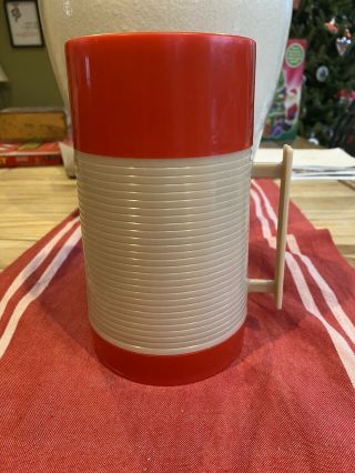Vintage Aladdin Hy - Lo Wide Mouth 1 - Pint Thermos Bottle Red/cream Usa Jug.