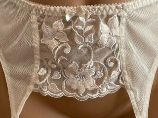 Victorias Secret Embroidered Mesh Vintage Garter Belt Sz M / L