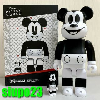 Medicom 400,  100 Bearbrick Mickey Mouse 2020 Black & White Be@rbrick B&w