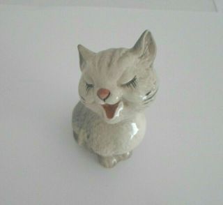 Vintage Small Beswick Cream & Gray Smiling Cat 2101