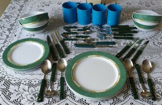 Gimex Green And White Melamine Vintage Picnic Camping Set Plus Wicker Basket