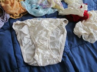 2119 Vintage Olga White Nylon Bikini Panties