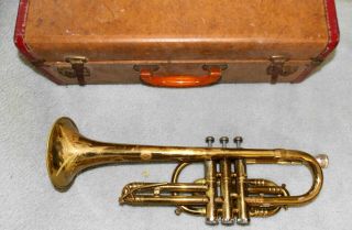 Vintage Getzen Elkhorn Wisconsin Trumpet