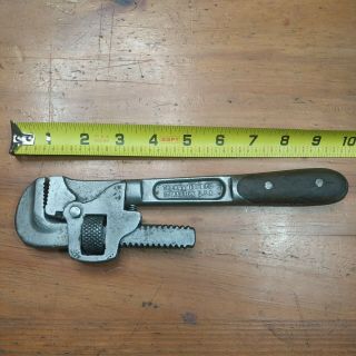 Vintage The H.  D.  Smith Co Perfect Handle 10 " Pipe Wrench