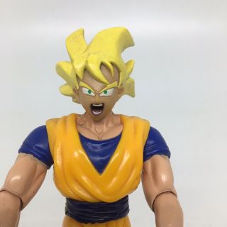 Dragon Ball Z Saiyan Goku 5 1/2” Figure Jakks 2003 Yellow Hair 2