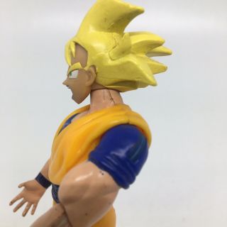 Dragon Ball Z Saiyan Goku 5 1/2” Figure Jakks 2003 Yellow Hair 3