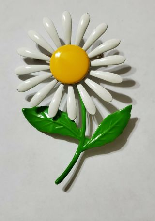 Vintage Enamel White Yellow Daisy Brooch Pin With Kelly Green Stem Flower