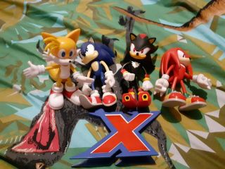 Sonic The Hedgehog Megabot Sonic X Shadow Tails Knuckles Figures Rare Bundle