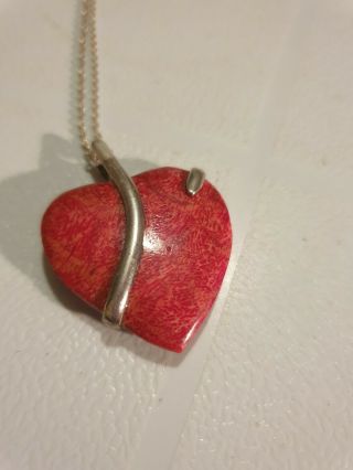 Vintage Sterling Silver Coral Pendant And Chain