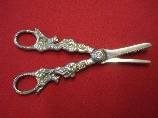 Vintage Silver Plated Ornate Grape Scissors With Fox & Grapevine A2