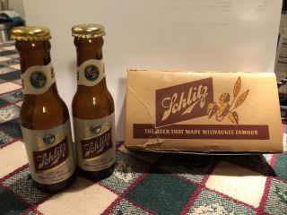 Vintage 1957 Schlitz Beer Bottle Salt And Pepper Shakers Vintage Bar Advertising