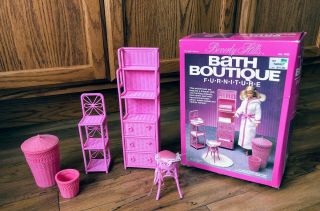 Vintage 1985 Barbie Beverly Hills Bath Boutique Furniture Set Complete