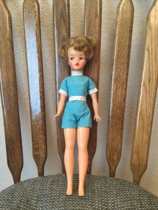 Vintage 1960s 12 " Ideal Tammy Doll In Outfit