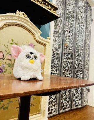 Furby 1998 Snowball Vintage With Tag White Pink Ears Model 70 - 800 Tiger 2