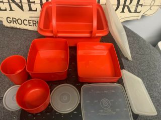 Vintage Tupperware 1254 Pack N Carry Lunch Box with Handle w/other containers 2