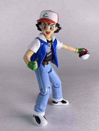 Ash Ketchum Pokémon 2000 Trainer 4.  5 " Action Figure Nintendo Near