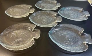 Vintage Fish Shaped Clear Textured Glass Snack/Appetizer Plates – Set of 6 2