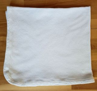 Vtg White Thermal Waffle Weave Receiving Baby Blanket Thicker Rounded Corners