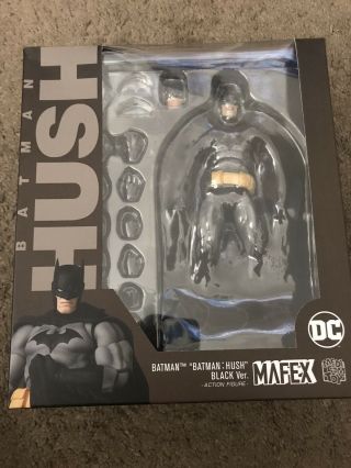 Mafex Dc Comics Batman Hush Black Version No.  126 - Medicom Batman Hush
