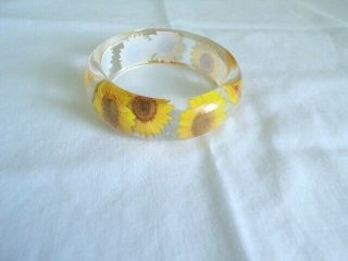 Vintage Clear Lucite Plastic Sunflower Bangle Bracelet (2 3/8 ")