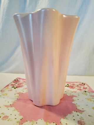Vintage Red Wing Usa 887 Soft Pink Flower Vase