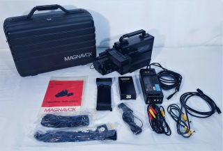 Vintage Magnavox Newvicon Movie Maker Vhs Video Camera With Hard Case Complete