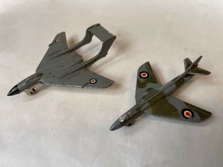 2 Vintage Diecast Dinky Toys Raf Hawker Hunter Royal Navy De Havilland Sea Vixen