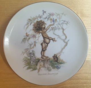Delightful Vintage Brownie Downing 16cm Plate / Wall Plaque