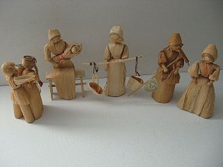 5 Vtg Corn Husk Dolls (one Has Tag From Czechoslovakia) All In Pic
