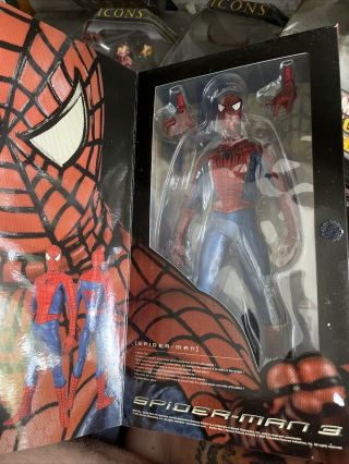 Medicom Toys RAH Spider - Man 3 “Real Action Heroes” 1/6 Scale Figure 2
