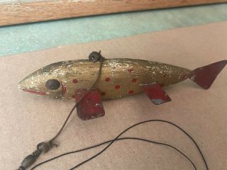 Vtg Antique Ice Fishing Decoy Wood Wooden Lure 6.  5” Tin Fin Lead Folkart Carved