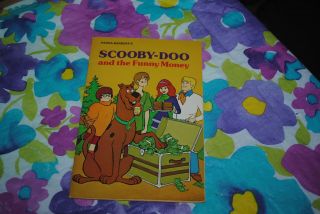Hanna Barbera Scooby Doo And The Funny Money Vintage Book 1982 Weekly Reader