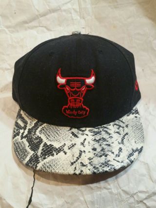 Vintage Chicago Bulls Basketball Snake Skin Design Nba Hat Mj Cap