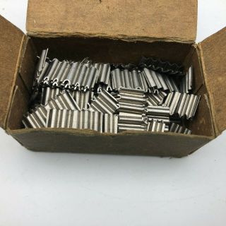 Vtg Stanley 1/2 X 5 Box Of 50 Saw Edge Divergent Corrugated Fasteners W/box U9